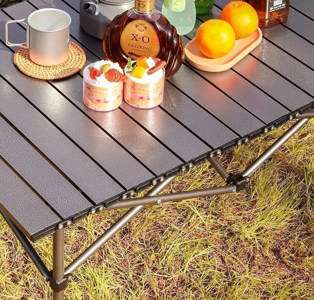 Masa Pliabila Camping din Aluminiu, Portabila cu Husa de Transport, Usoara si Rezistenta pentru Picnic si Drumetii