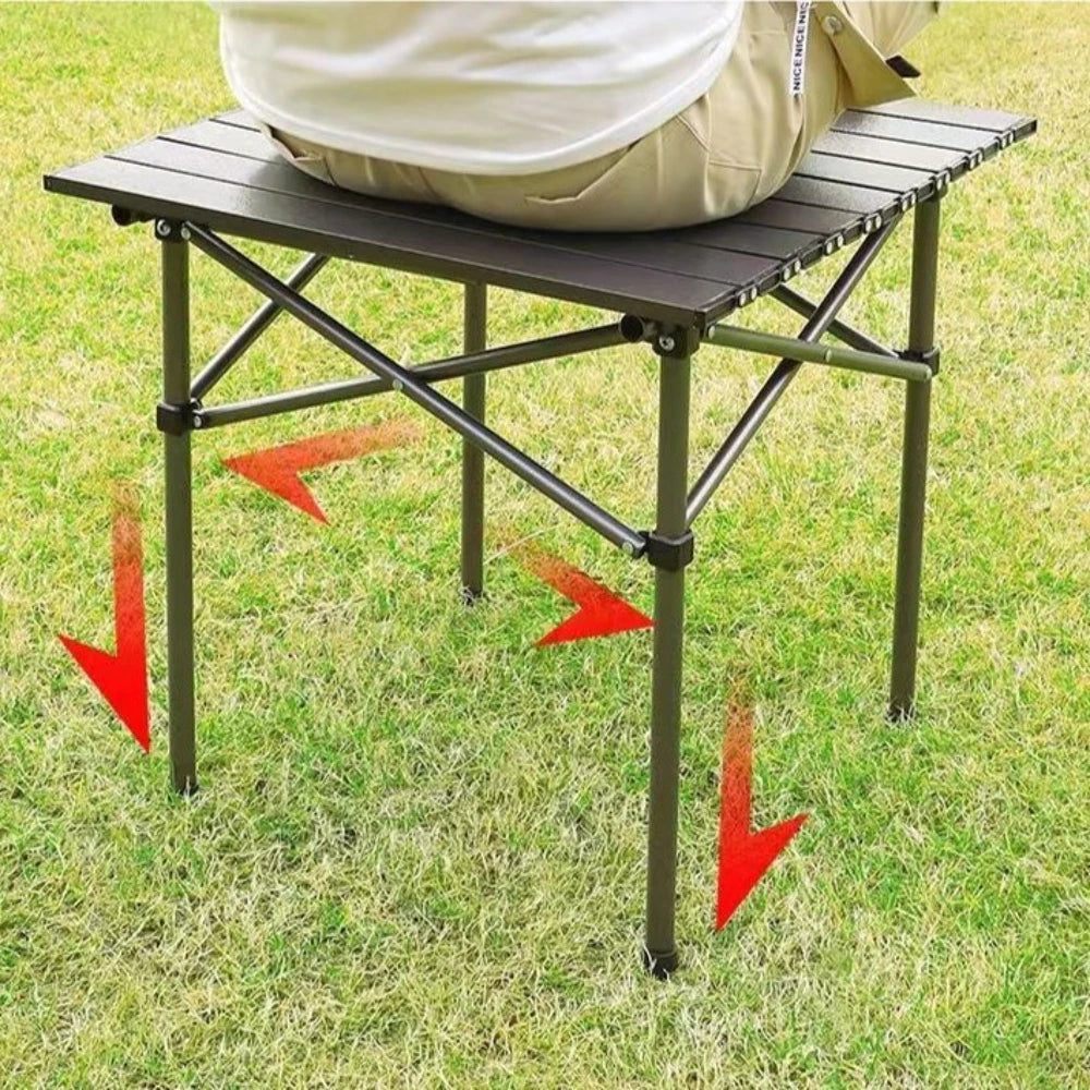 Masa Pliabila Camping din Aluminiu, Portabila cu Husa de Transport, Usoara si Rezistenta pentru Picnic si Drumetii